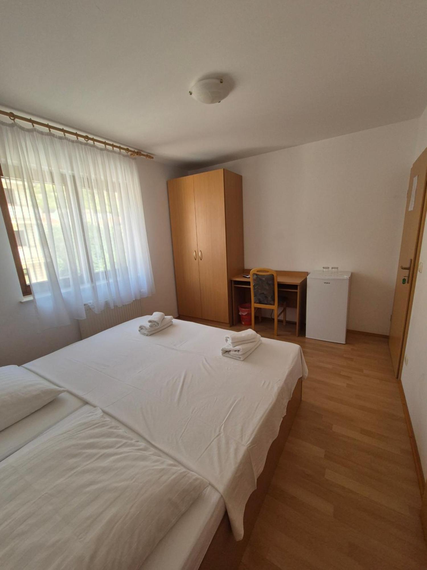 Apartments And Rooms Mamic دوغي رات المظهر الخارجي الصورة