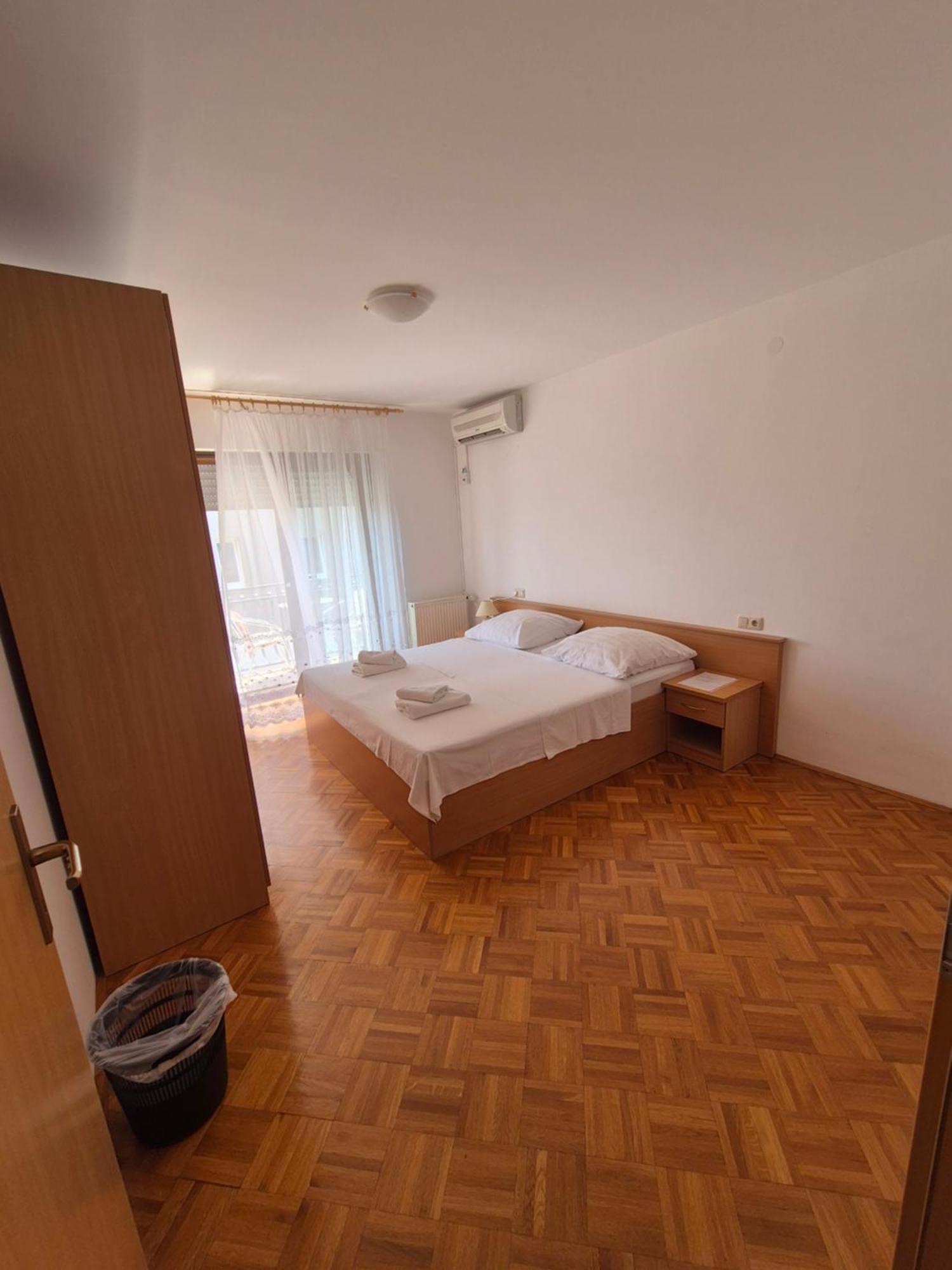 Apartments And Rooms Mamic دوغي رات المظهر الخارجي الصورة