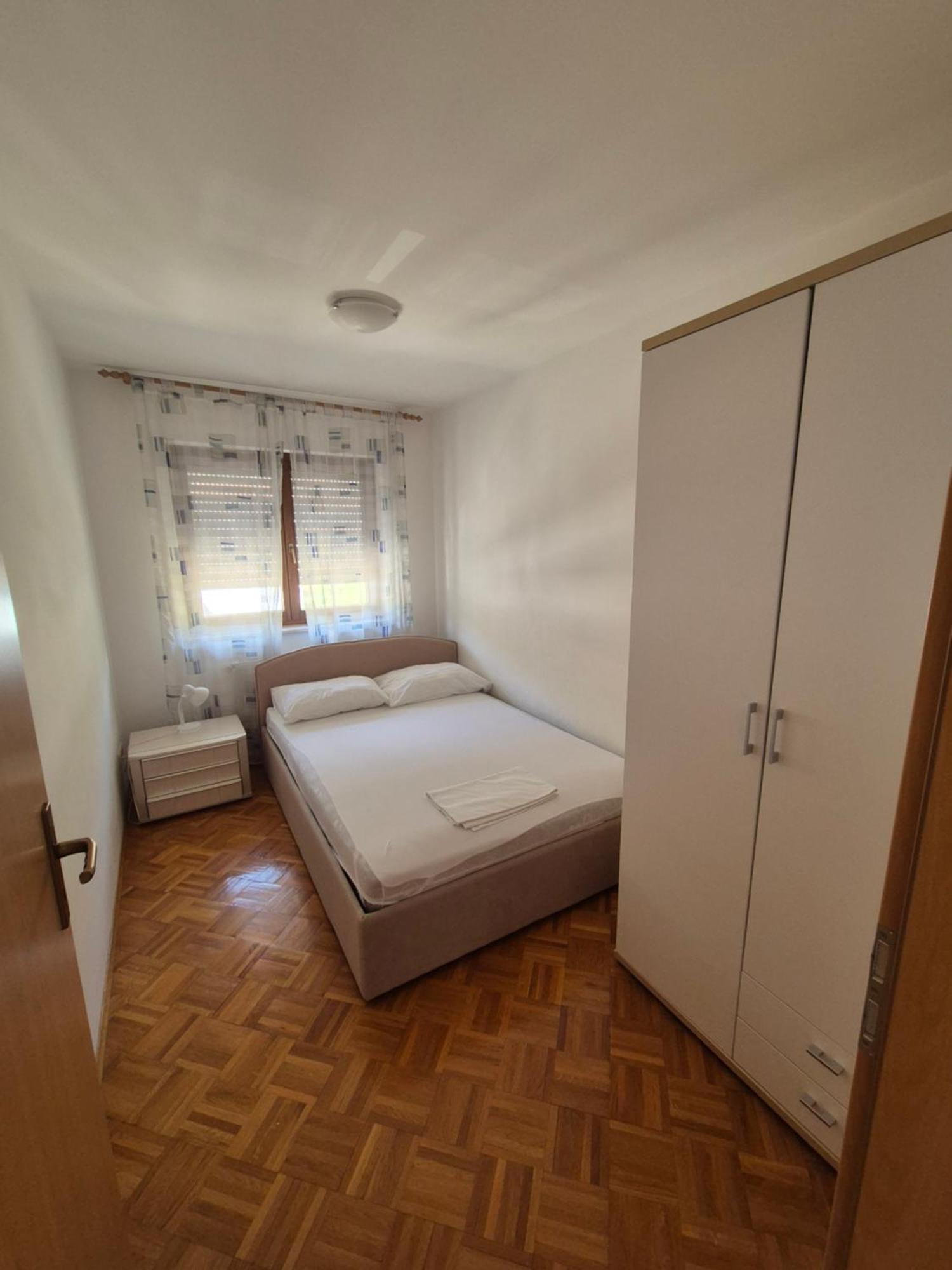 Apartments And Rooms Mamic دوغي رات المظهر الخارجي الصورة