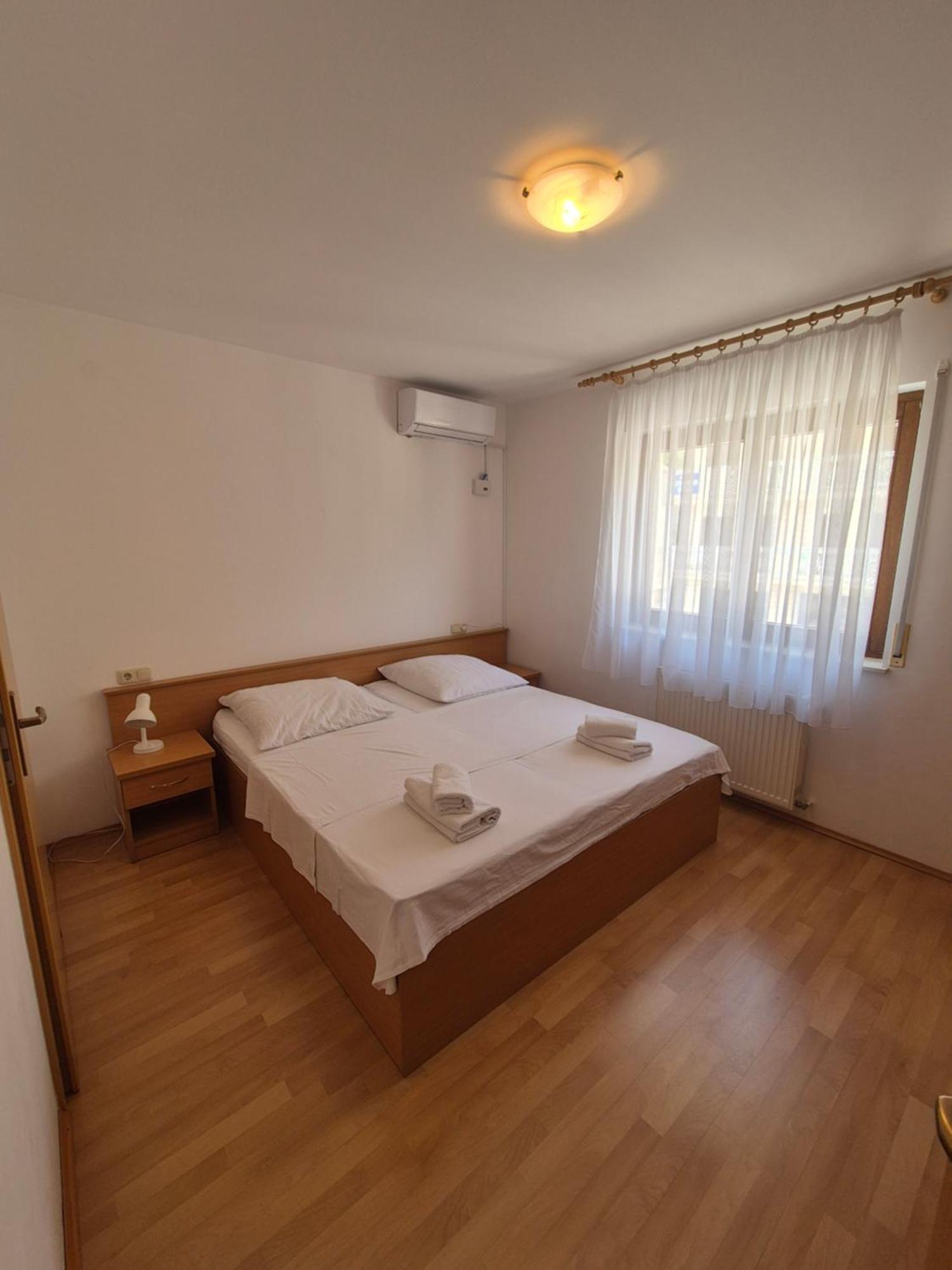 Apartments And Rooms Mamic دوغي رات المظهر الخارجي الصورة