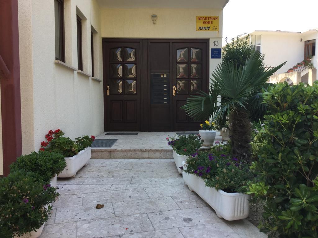 Apartments And Rooms Mamic دوغي رات المظهر الخارجي الصورة
